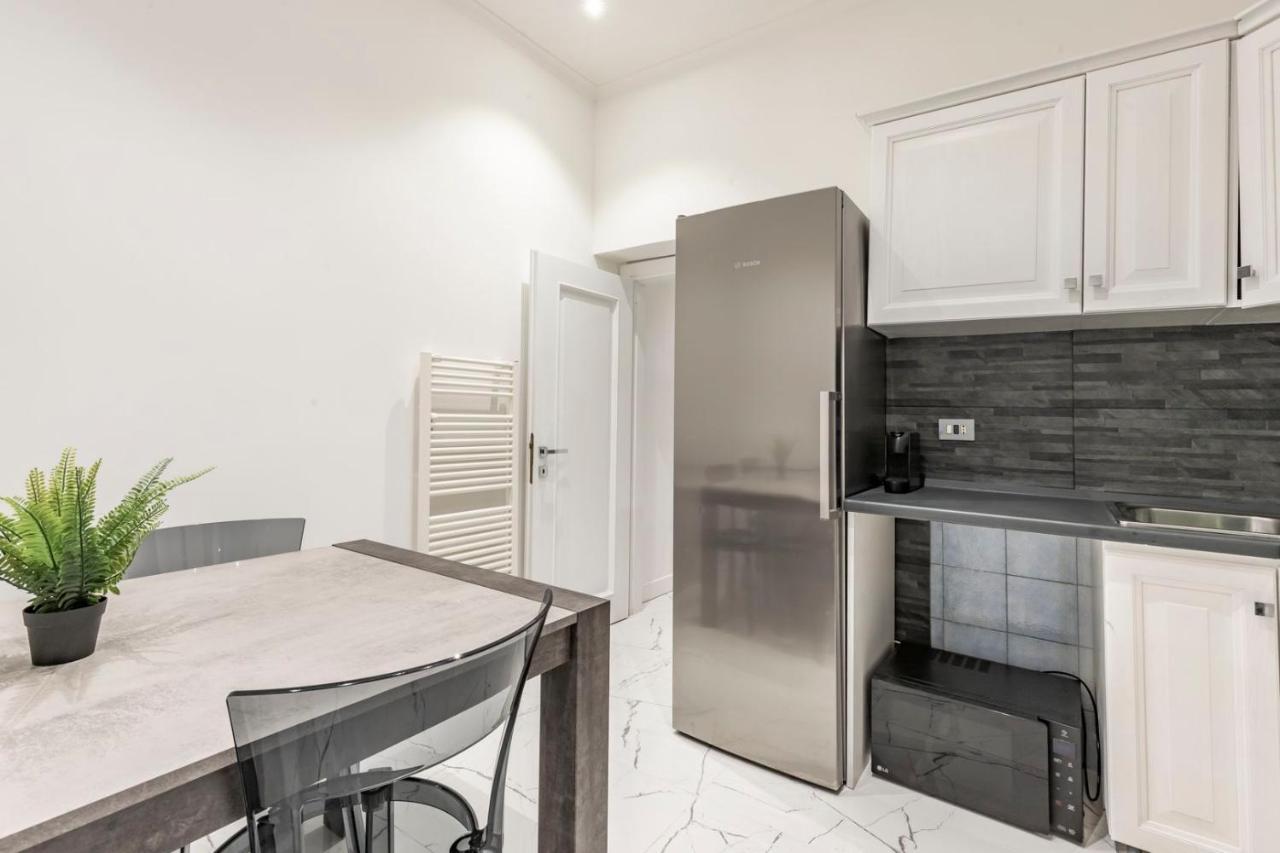 Trevi Luxury Apartment Jacuzzi Рим Экстерьер фото